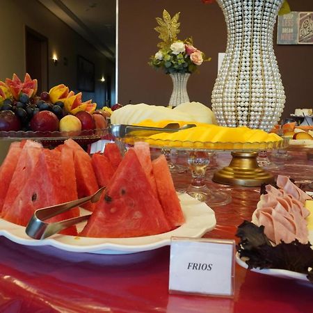 לואיס אדוארדו מגליאנס Pak Suites Hotel מראה חיצוני תמונה
