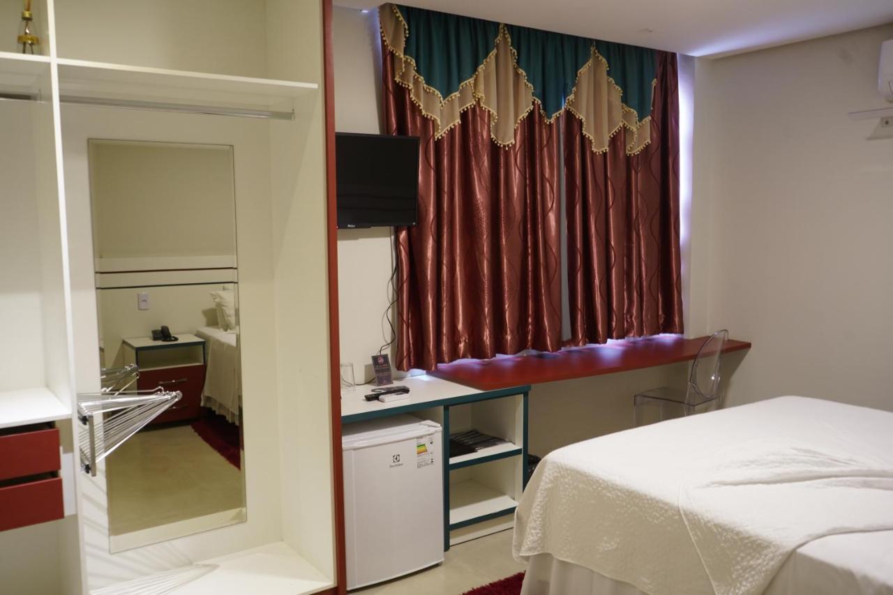 לואיס אדוארדו מגליאנס Pak Suites Hotel מראה חיצוני תמונה