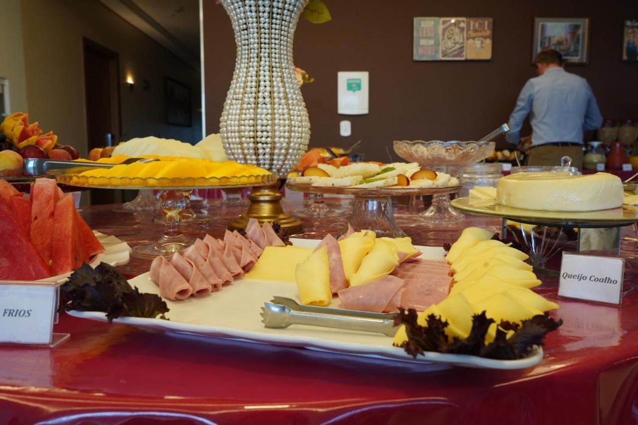 לואיס אדוארדו מגליאנס Pak Suites Hotel מראה חיצוני תמונה